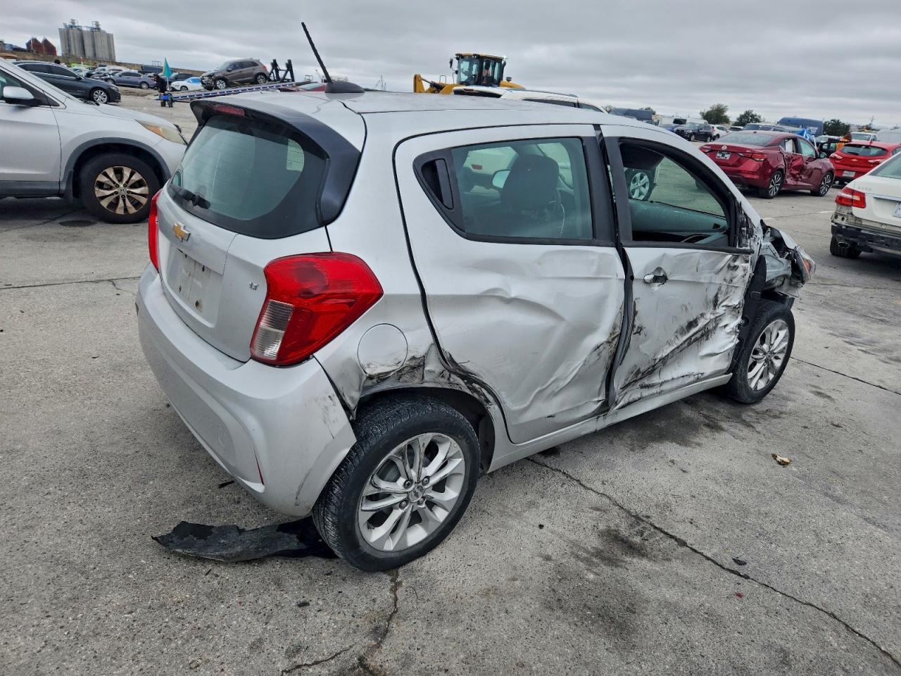 2022 Chevrolet Spark 1Lt - Фото 3