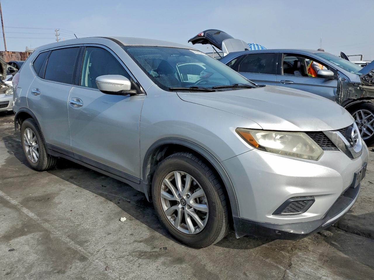 2014 Nissan Rogue S - Фото 4