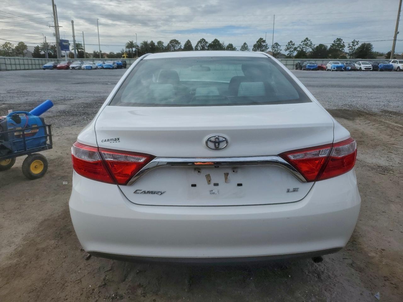2017 Toyota Camry Le - Фото 6