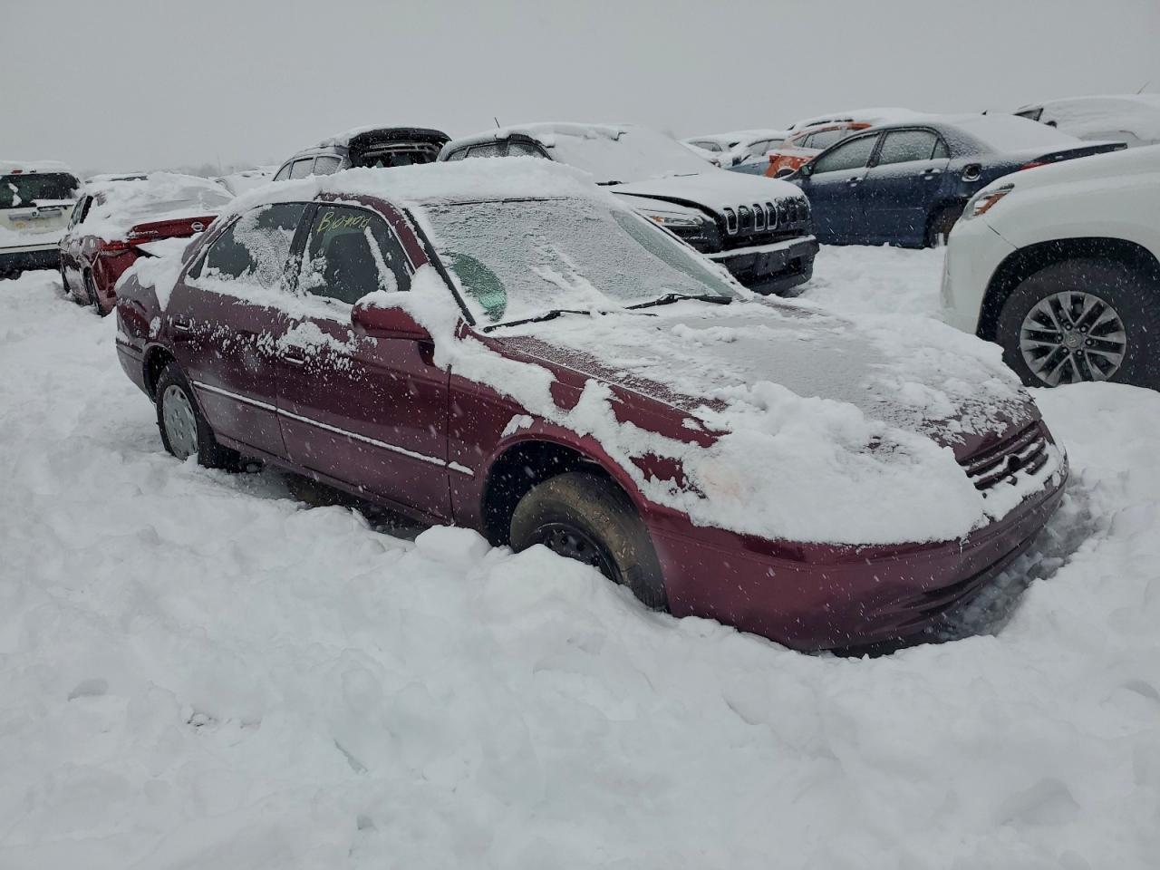 1998 Toyota Camry Le - Фото 4