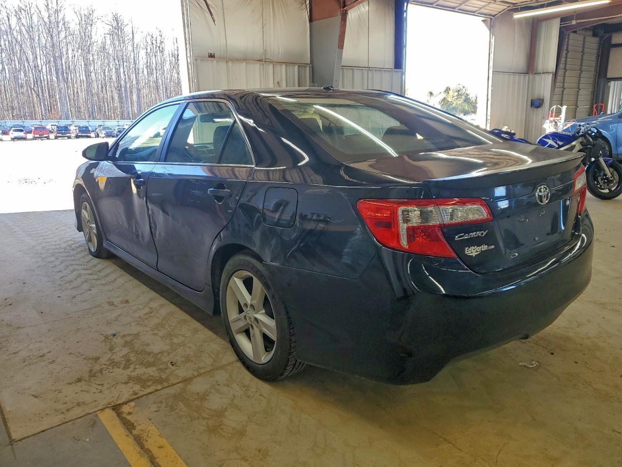2012 Toyota Camry Se - Image 2