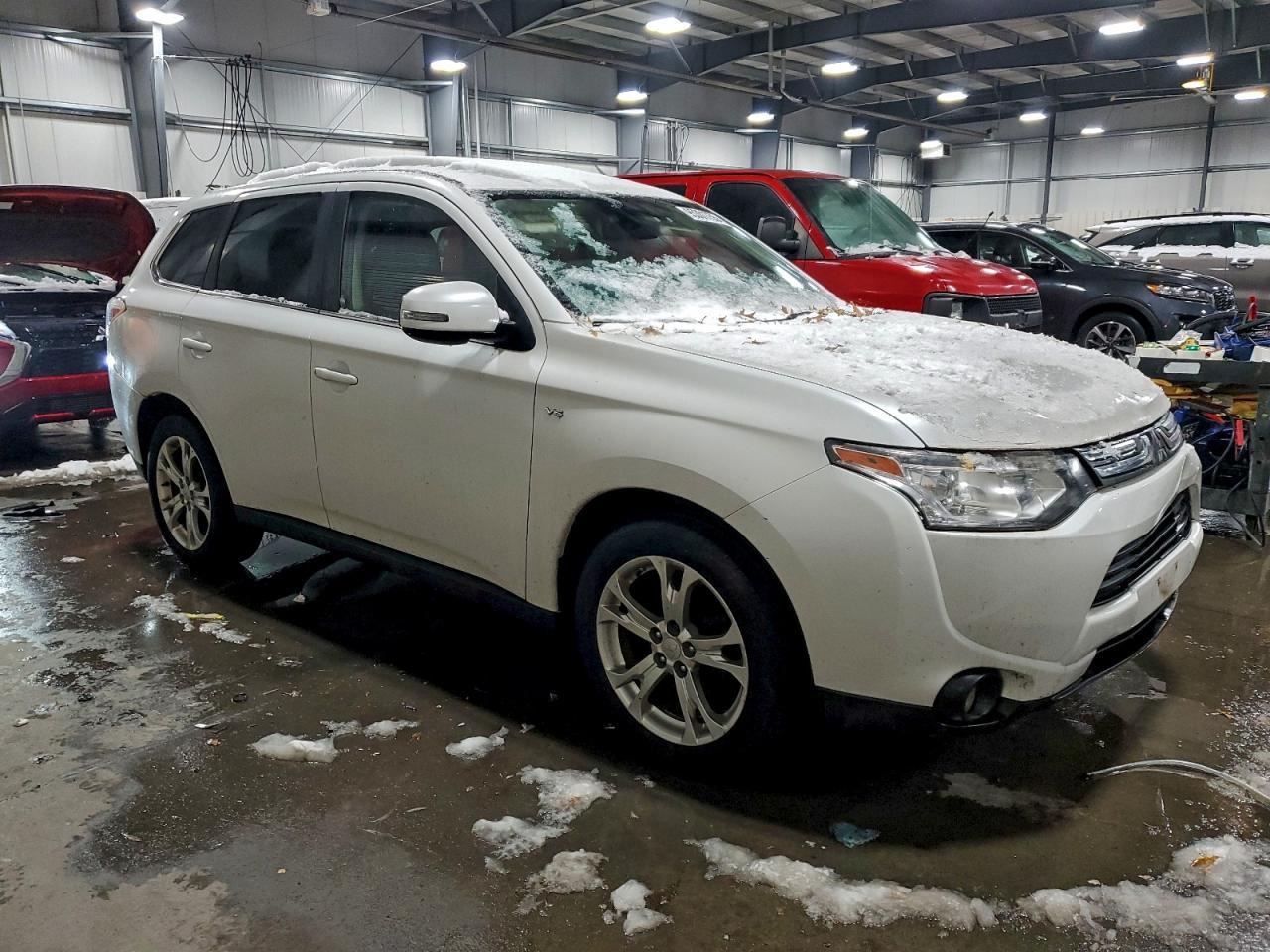 2014 Mitsubishi Outlander Gt - Фото 4