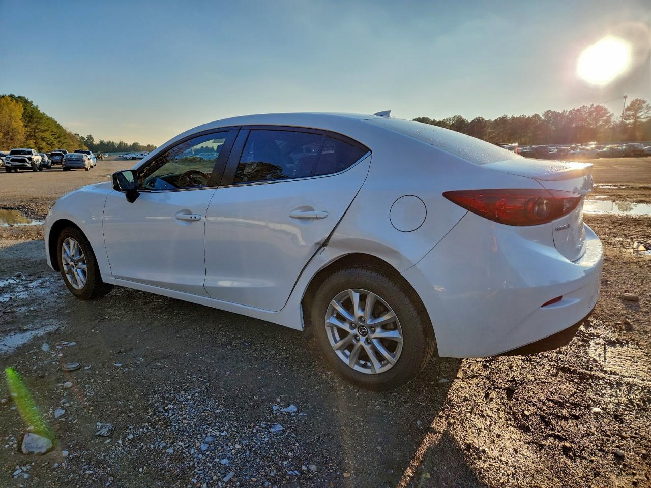 2016 Mazda 3 Grand Touring - Фото 2