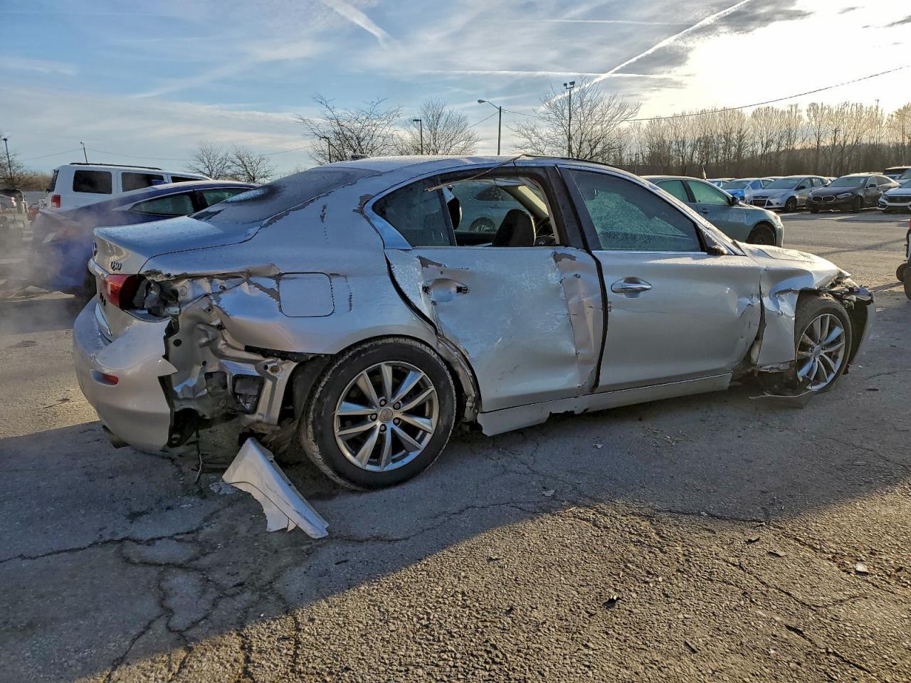 2014 Infiniti Q50 Base - Фото 3