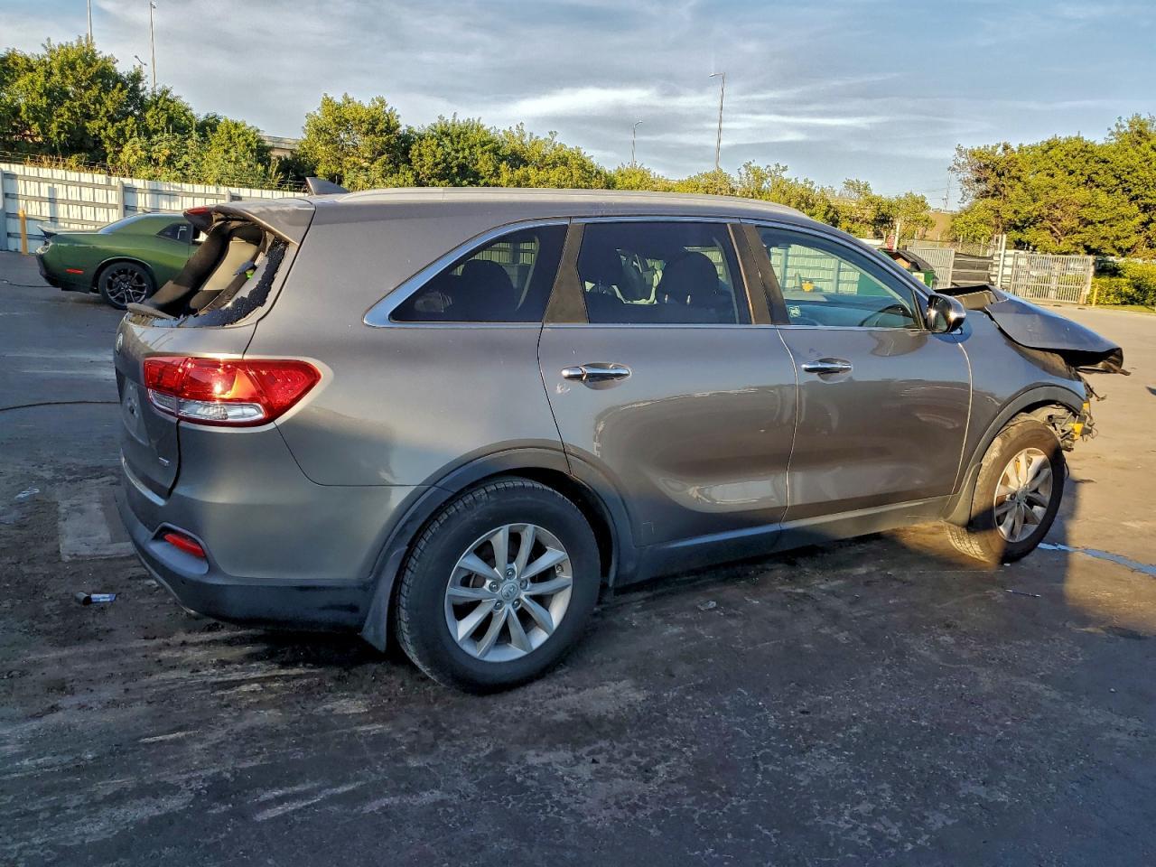 2017 Kia Sorento Lx - Фото 3