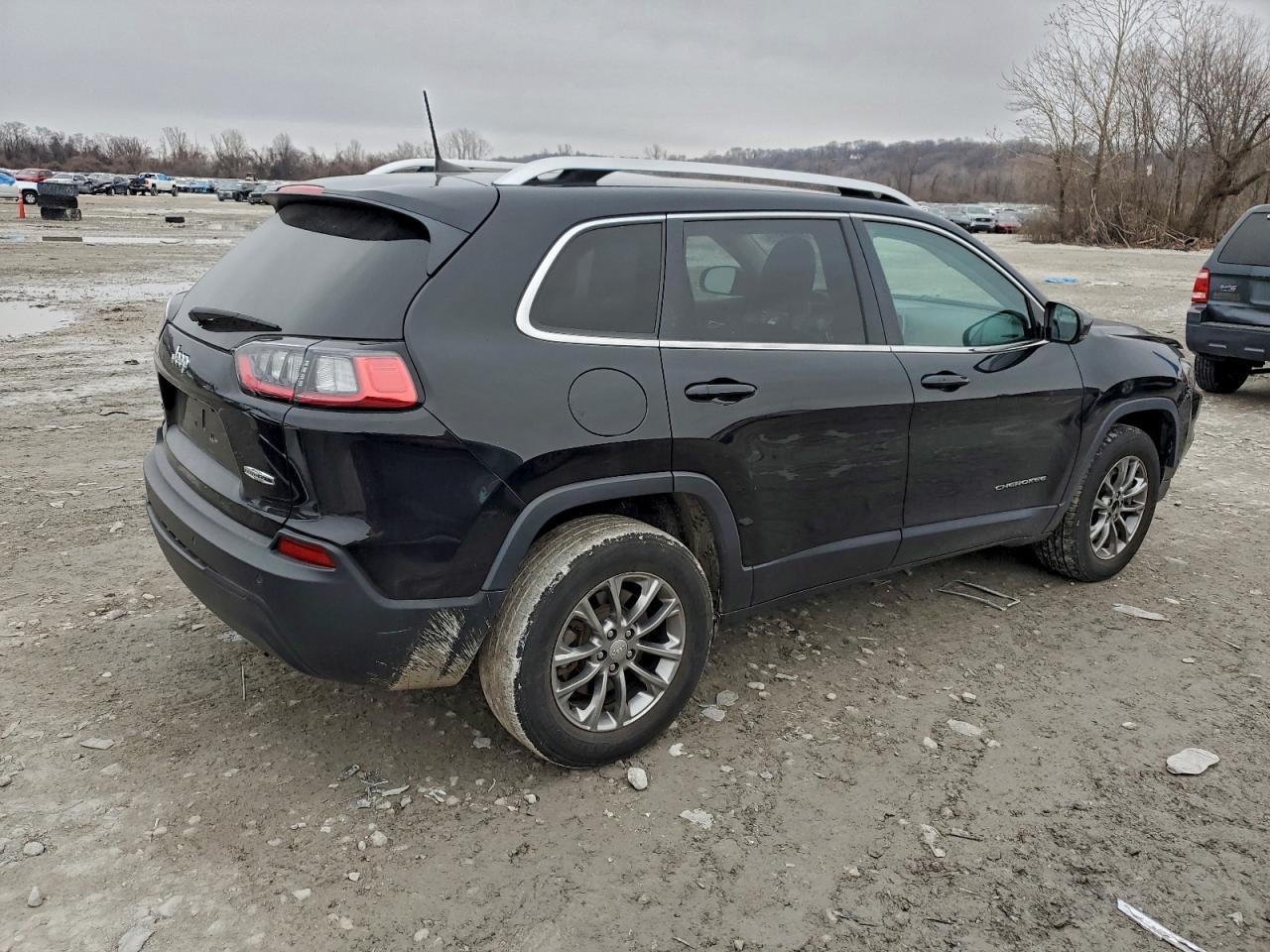 2020 Jeep Cherokee Latitude Plus - Фото 3