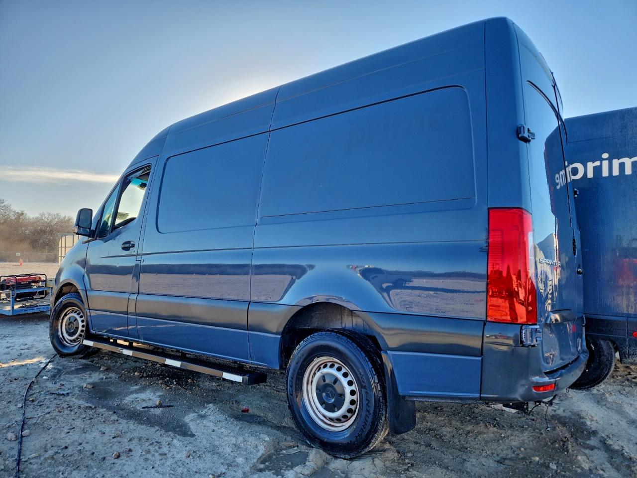 2019 Mercedes Benz Sprinter Delivery Van - Фото 2