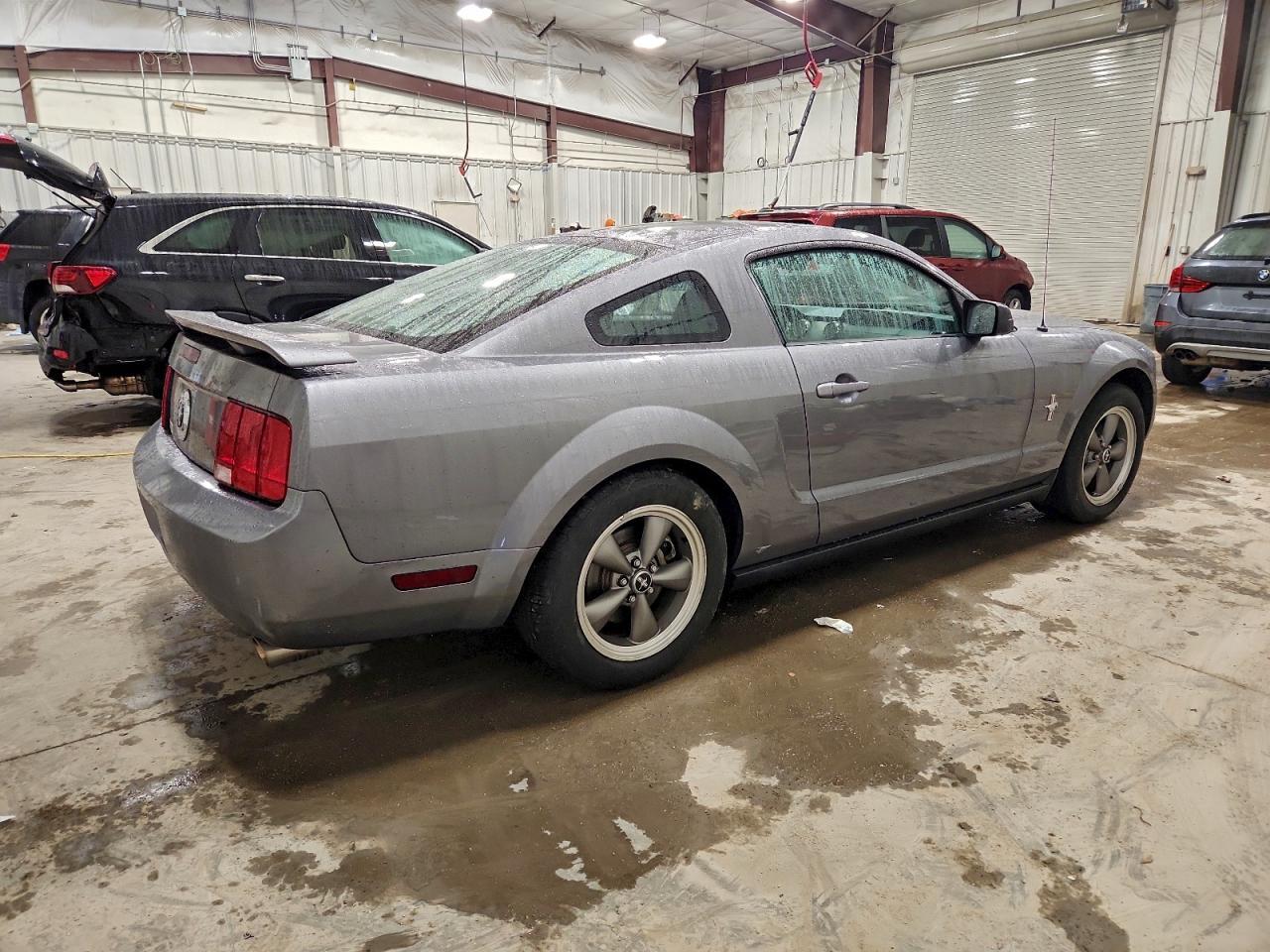 2006 Ford Mustang - Image 3