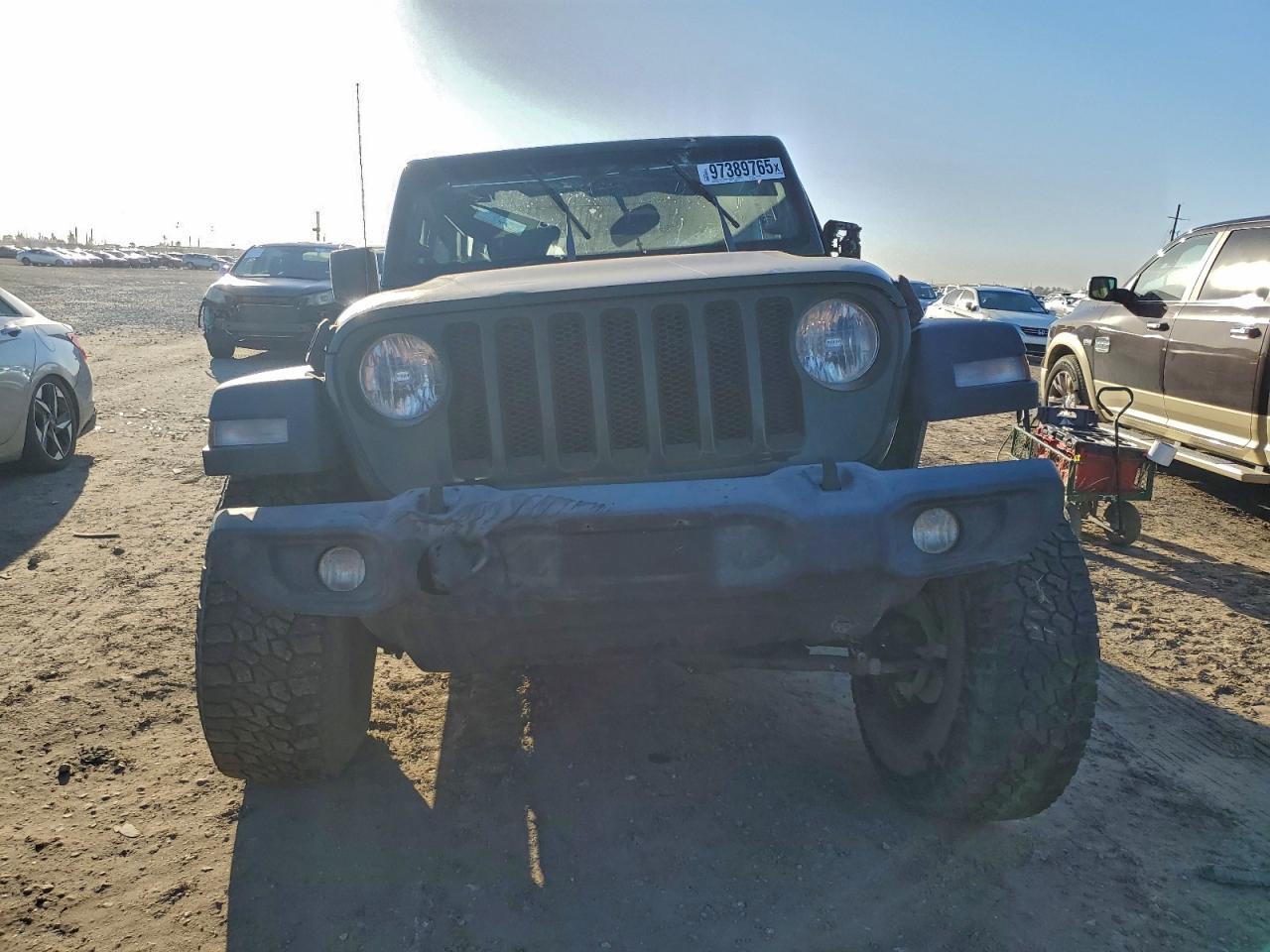 2020 Jeep Wrangler Unlimited Sport - Фото 5