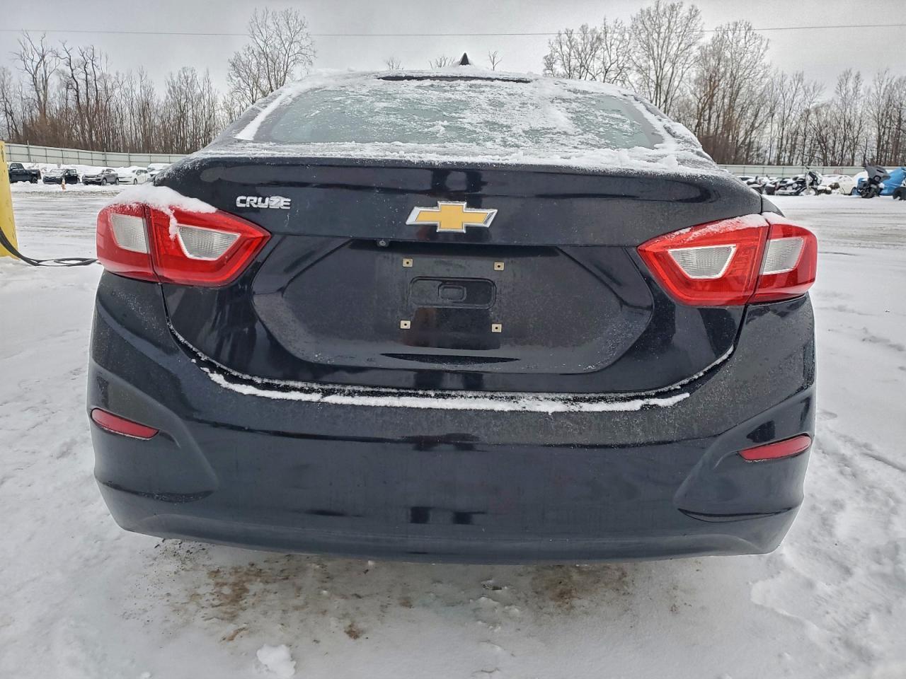 2017 Chevrolet Cruze Ls - Фото 6