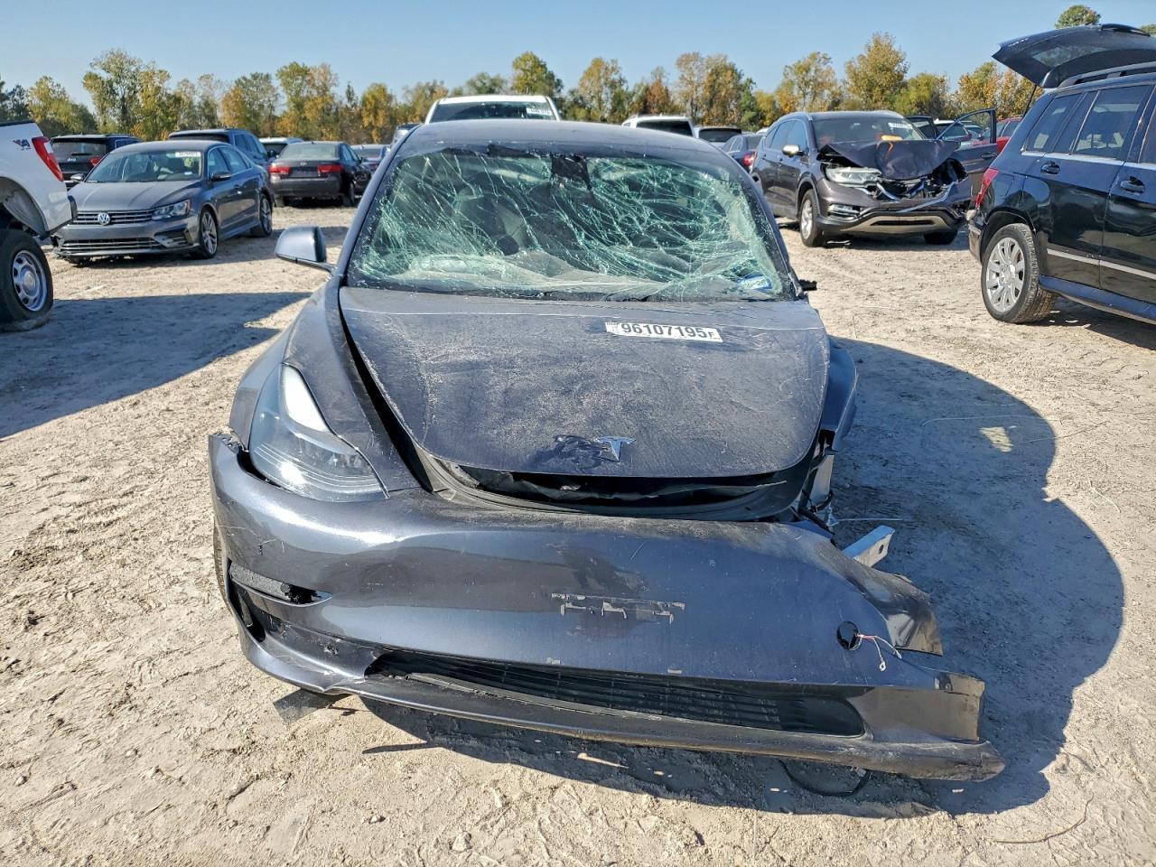 2023 Tesla Model 3 - Image 5