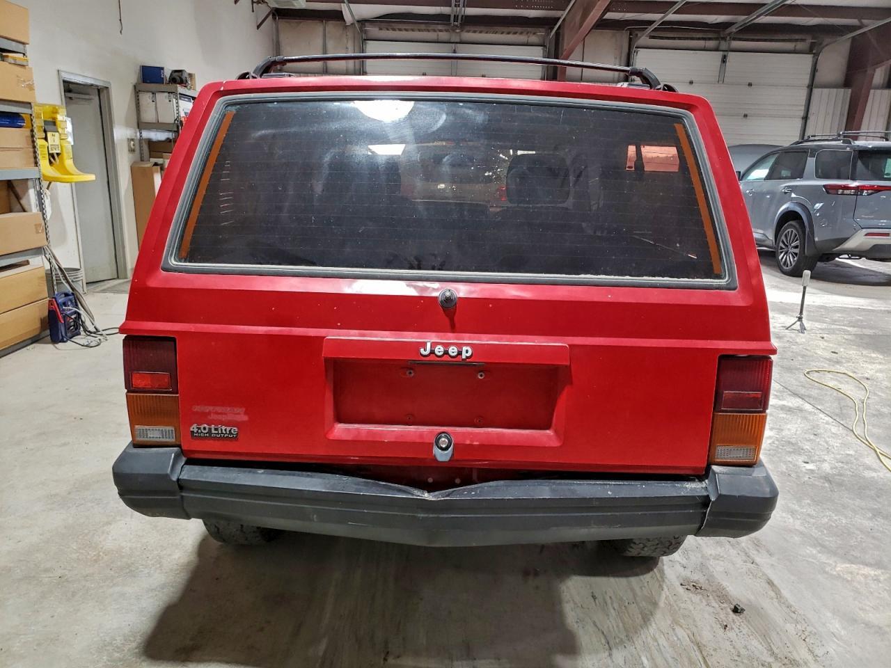 1995 Jeep Cherokee Sport - Фото 6