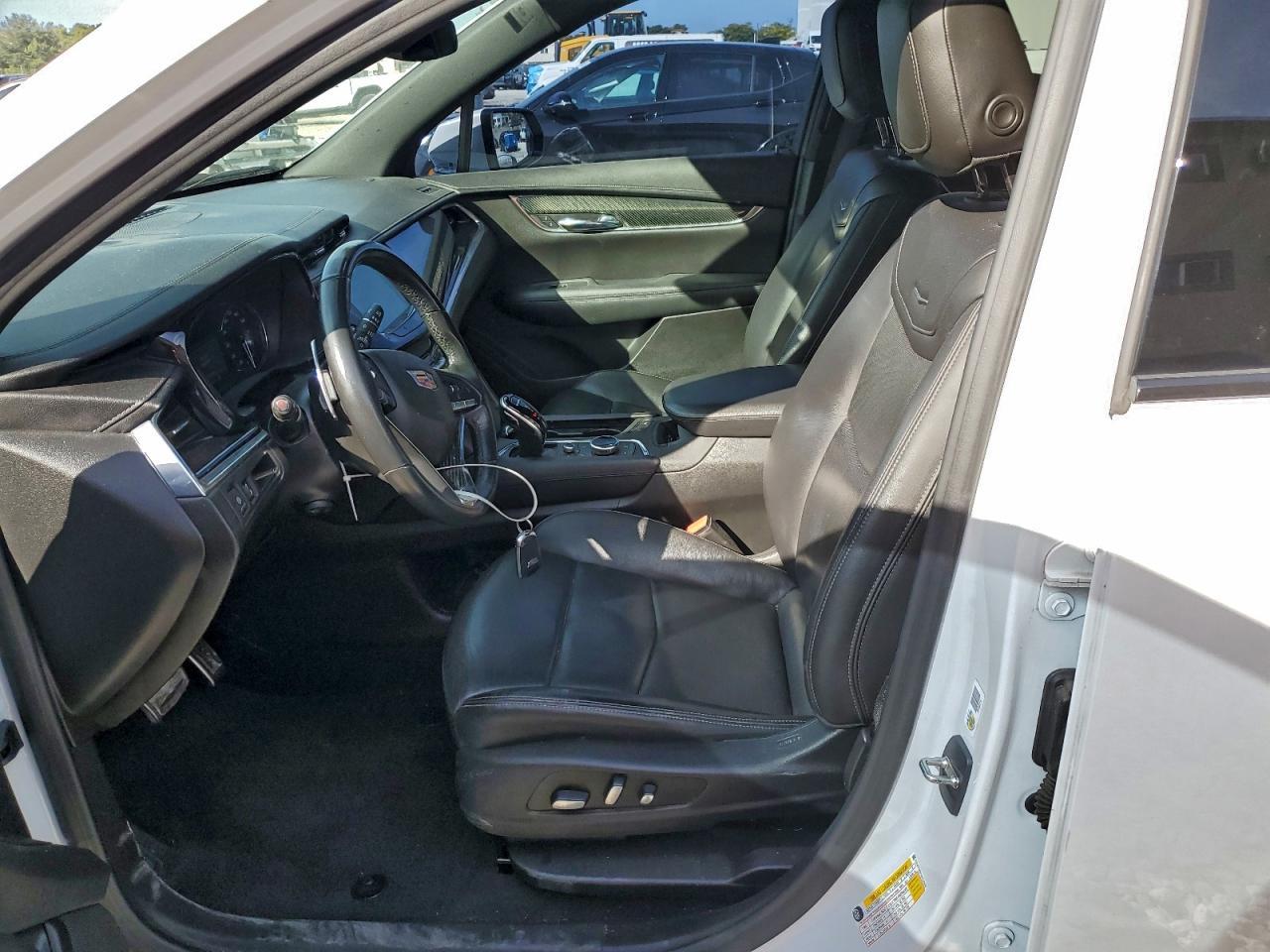2021 Cadillac Xt6 Sport - Image 7