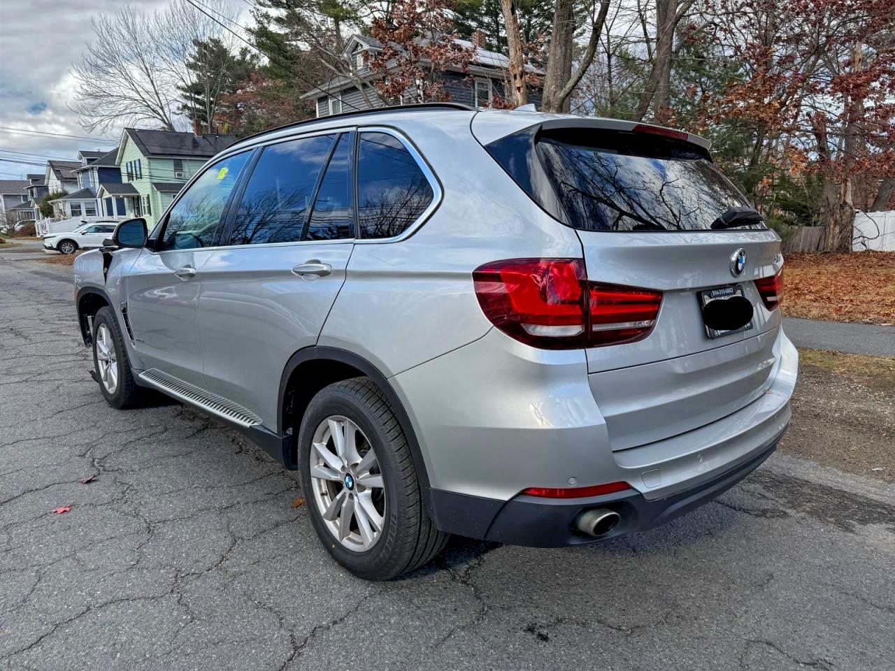 2015 BMW X5 xDrive35I - Фото 3