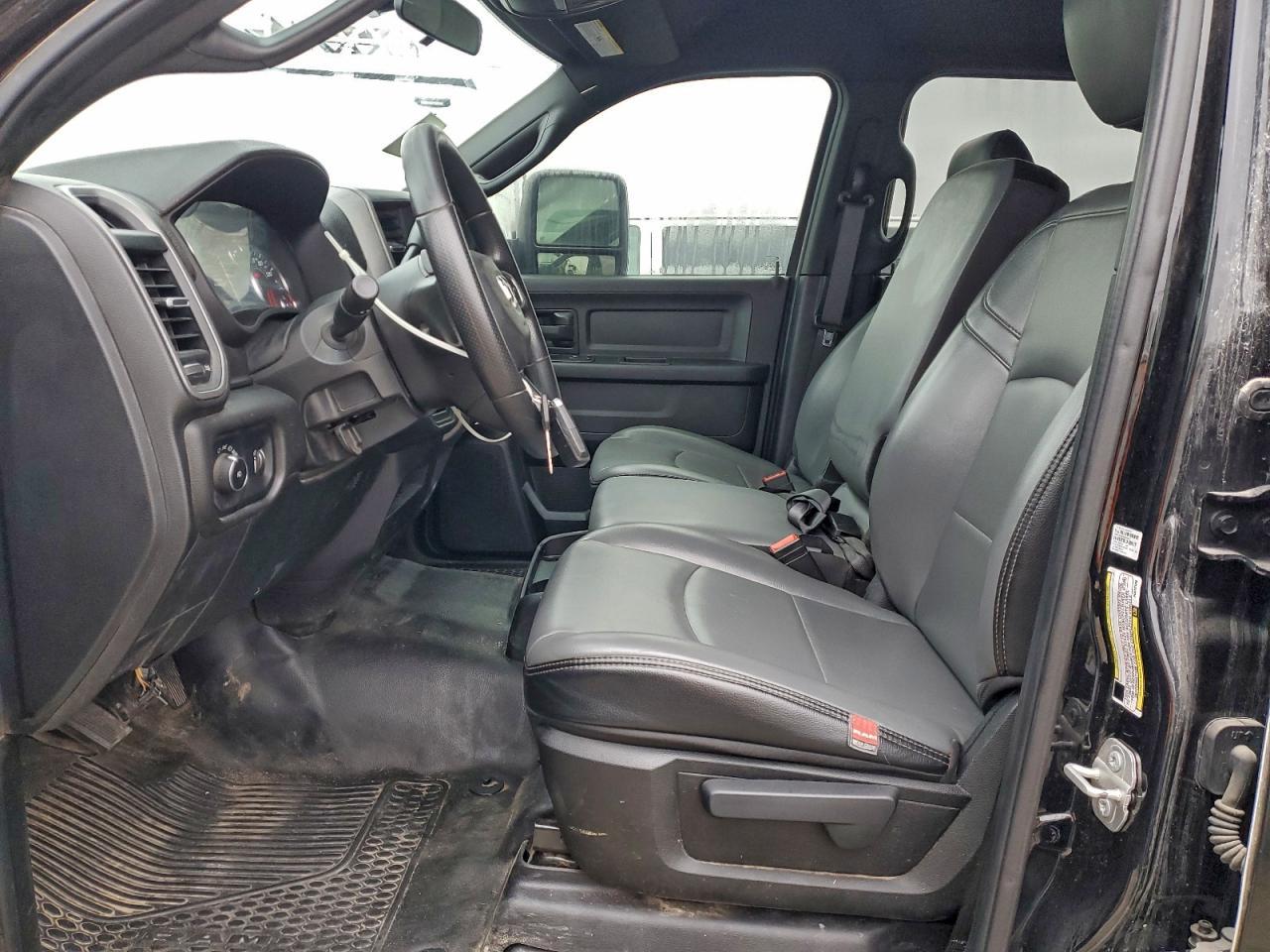 2023 Ram 5500 - Фото 7