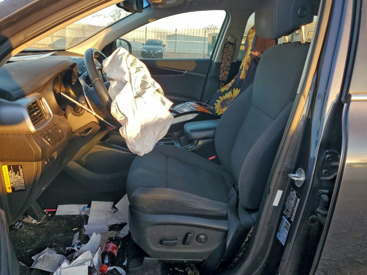 2017 Kia Sorento Lx - Image 7