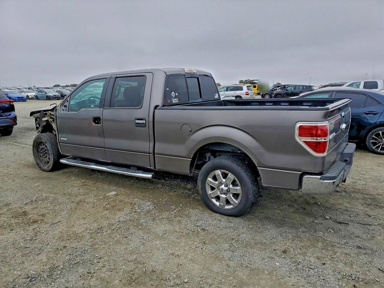 2013 Ford F150 Supercrew - Фото 2