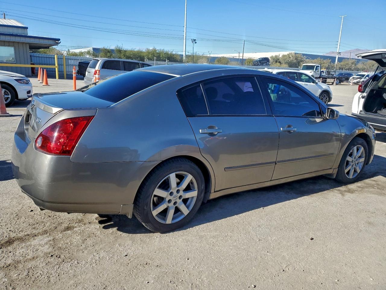 2004 Nissan Maxima Se - Фото 3