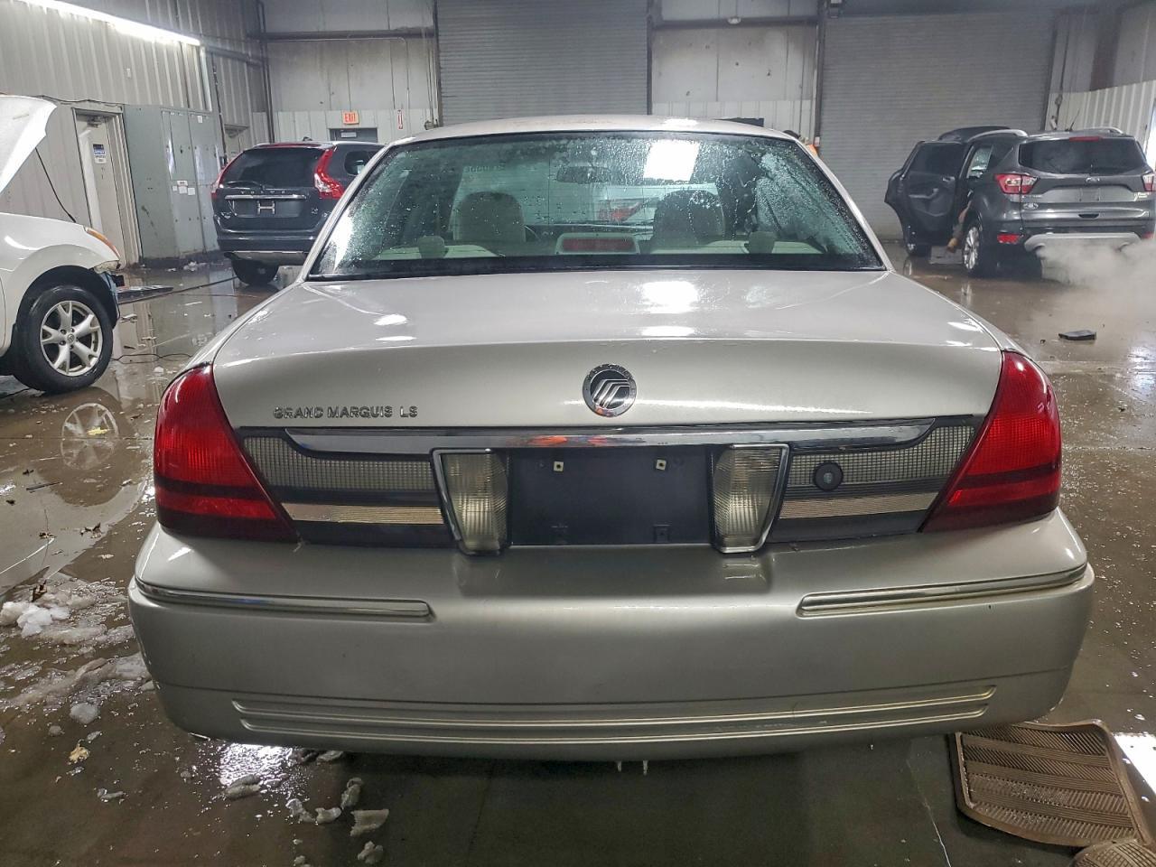 2009 Mercury Grand Marquis Ls - Фото 6