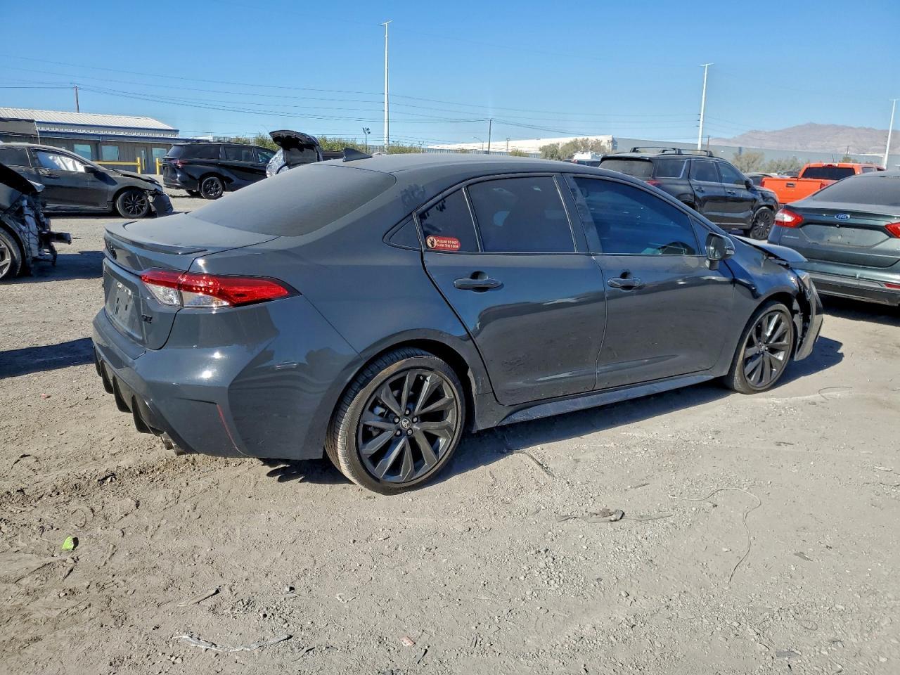2025 Toyota Corolla Se - Фото 3