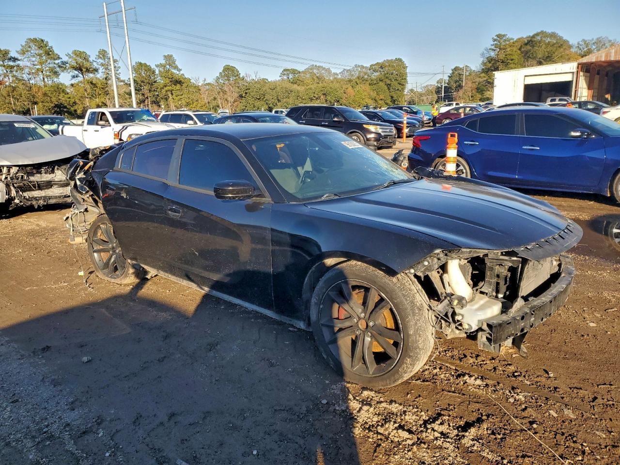 2016 Dodge Charger R/T - Image 4
