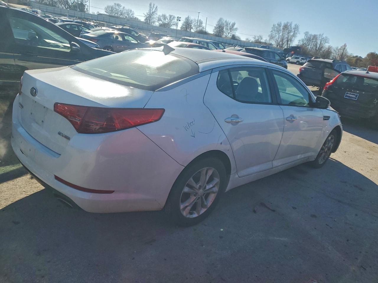 2013 Kia Optima Ex - Image 3