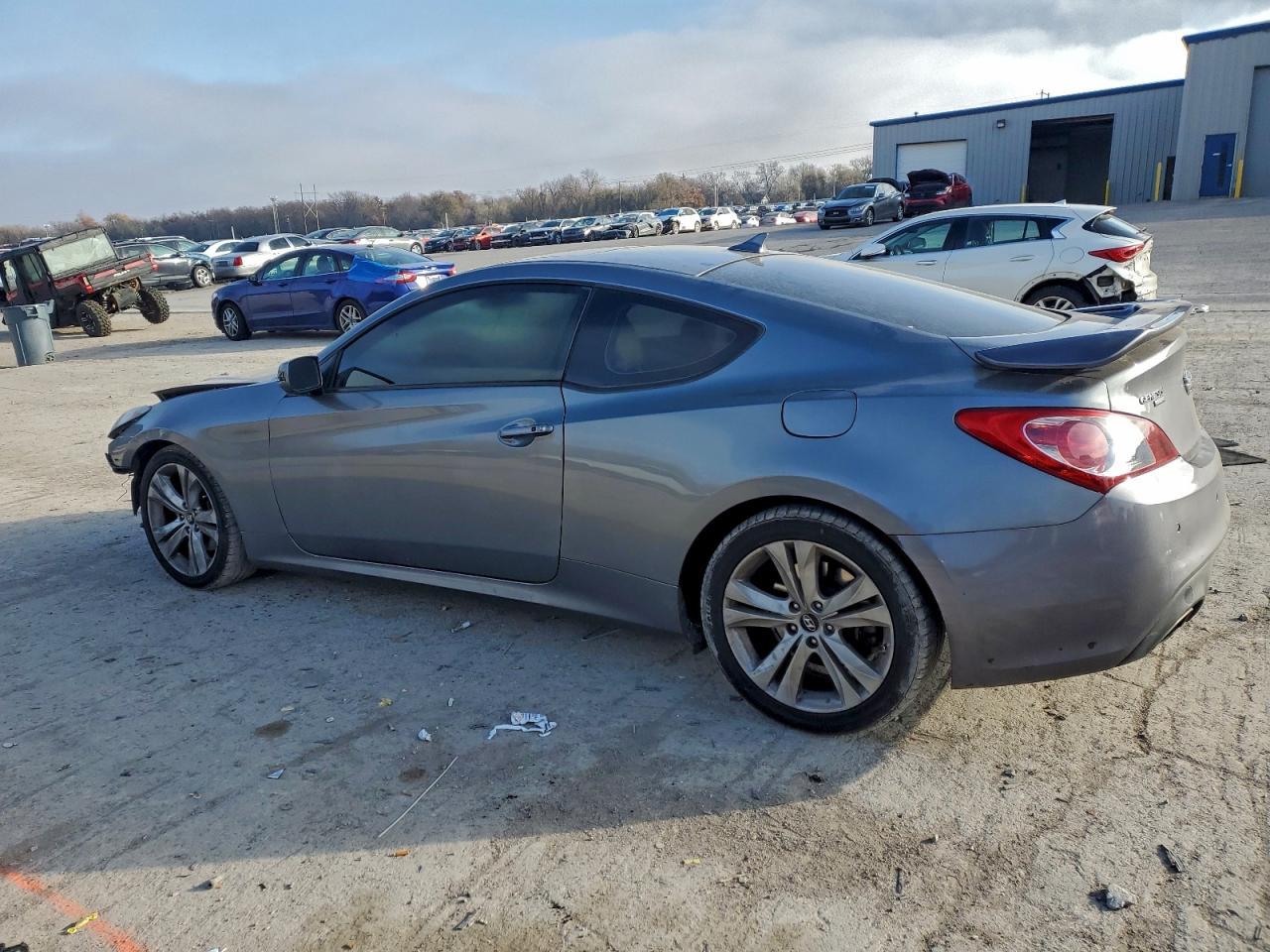 2010 Hyundai Genesis Coupe 3.8L - Image 2