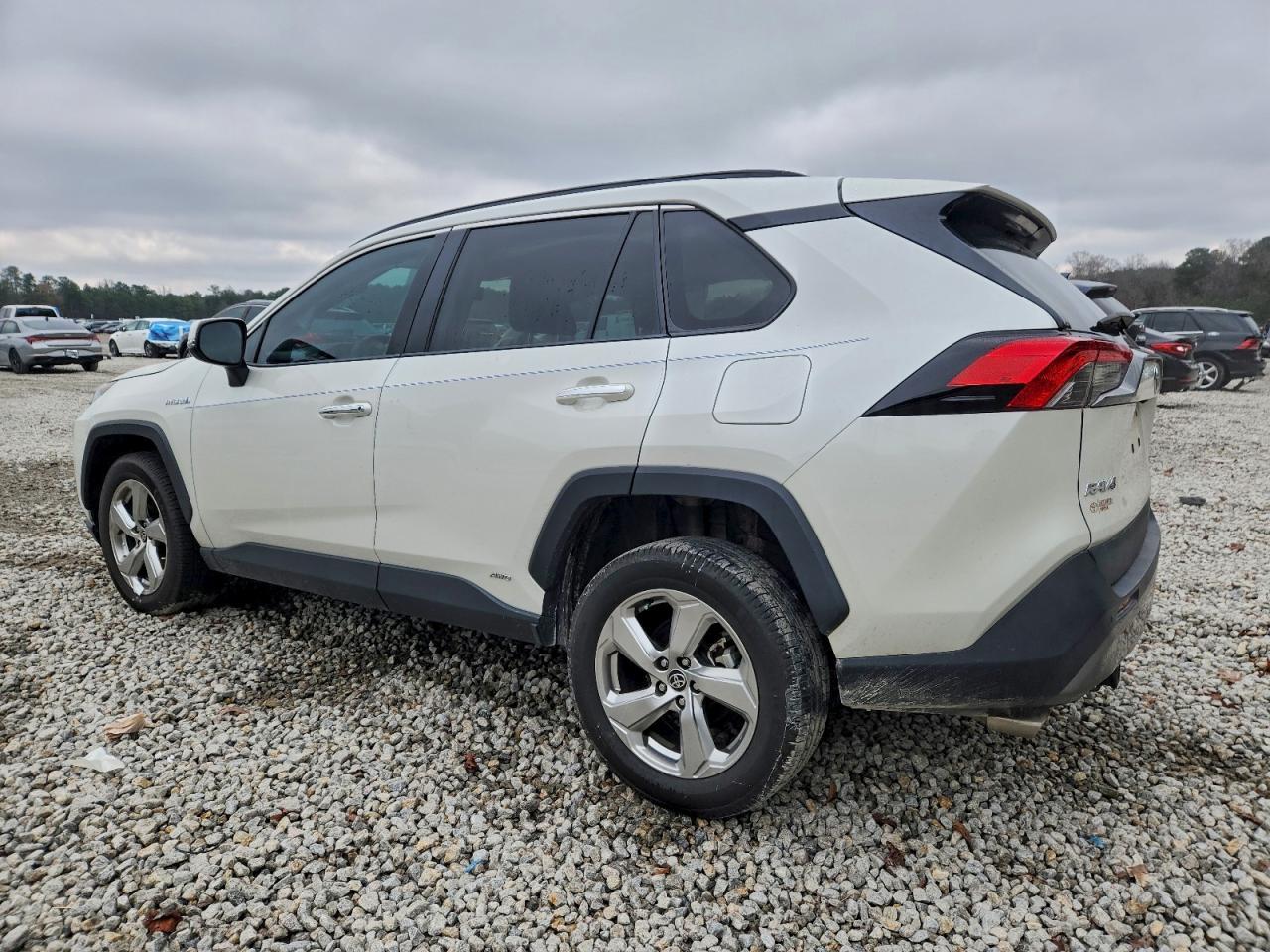 2021 Toyota Rav4 Limited - Фото 2