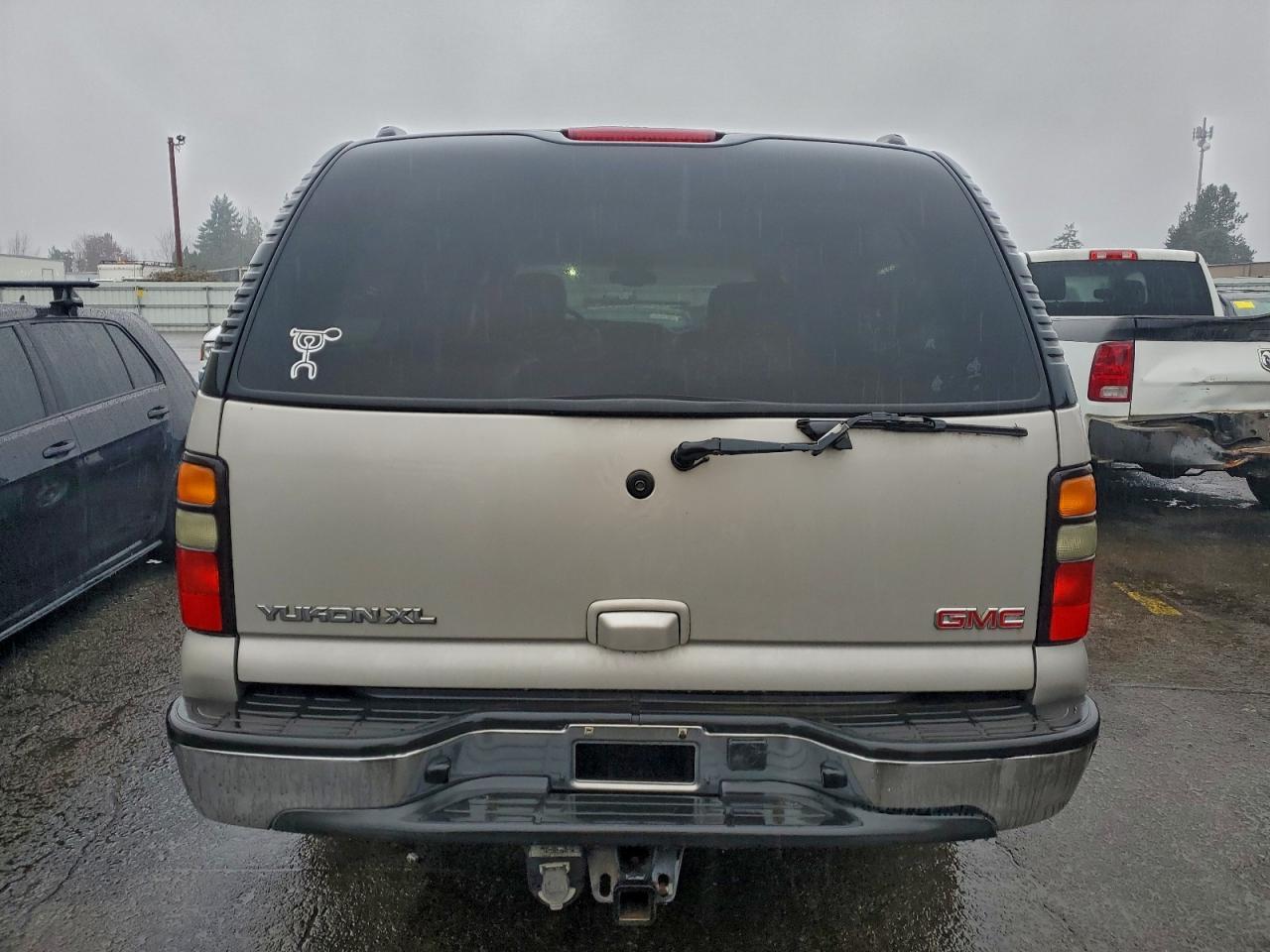 2004 GMC Yukon Xl C1500 - Фото 6