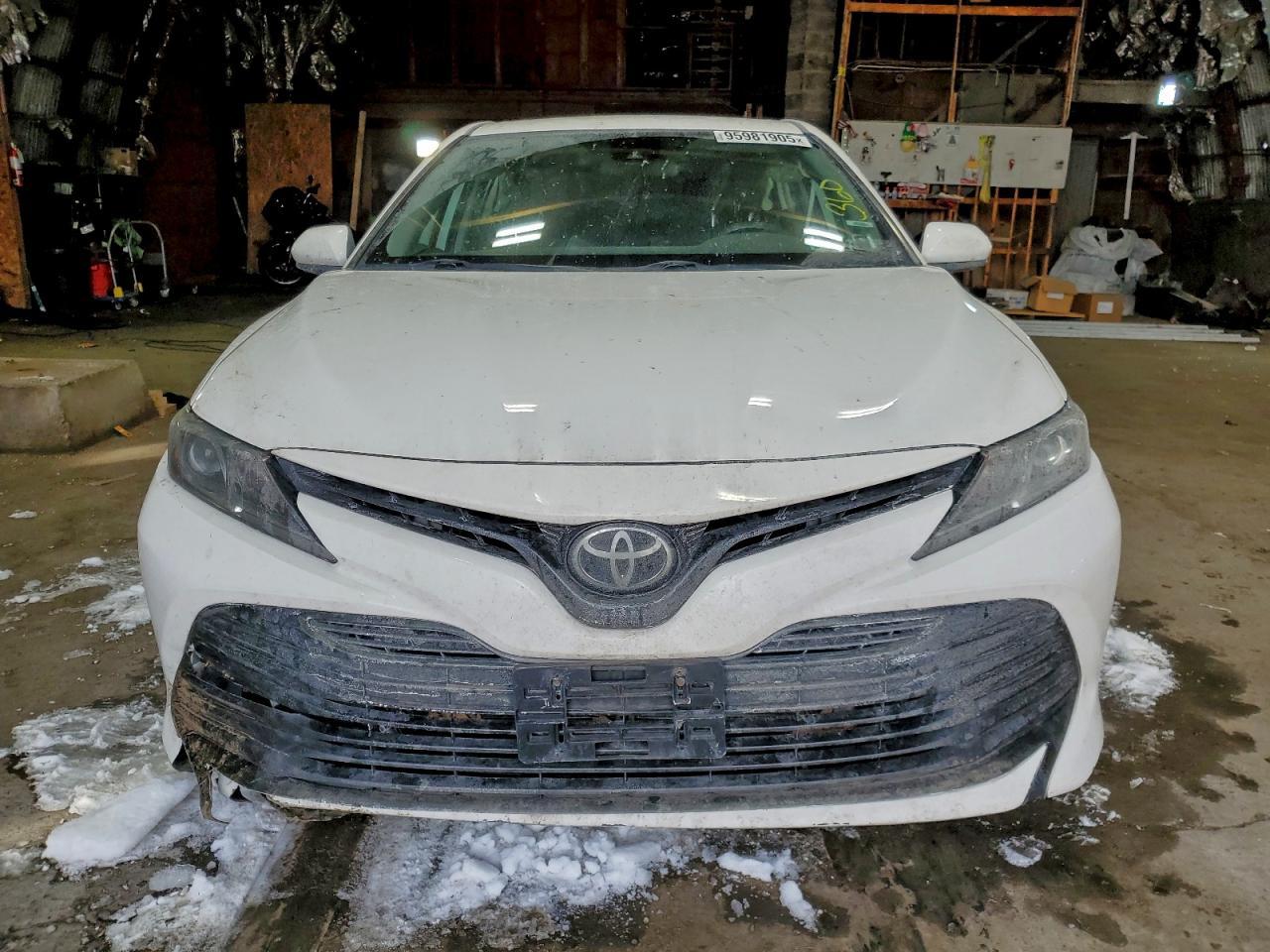2019 Toyota Camry L - Image 5