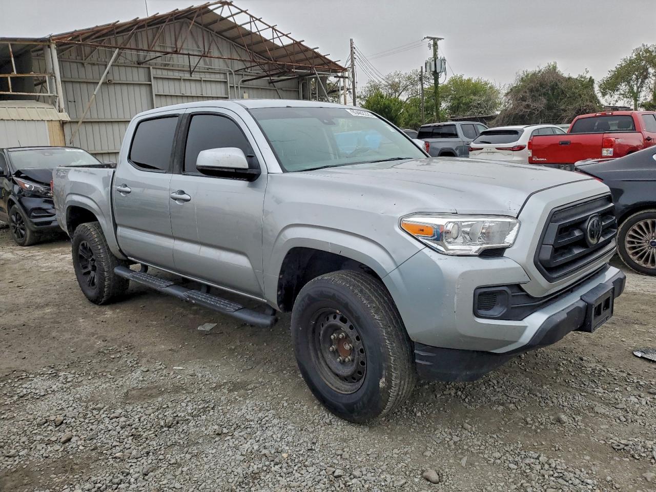 2022 Toyota Tacoma Double Cab - Image 4