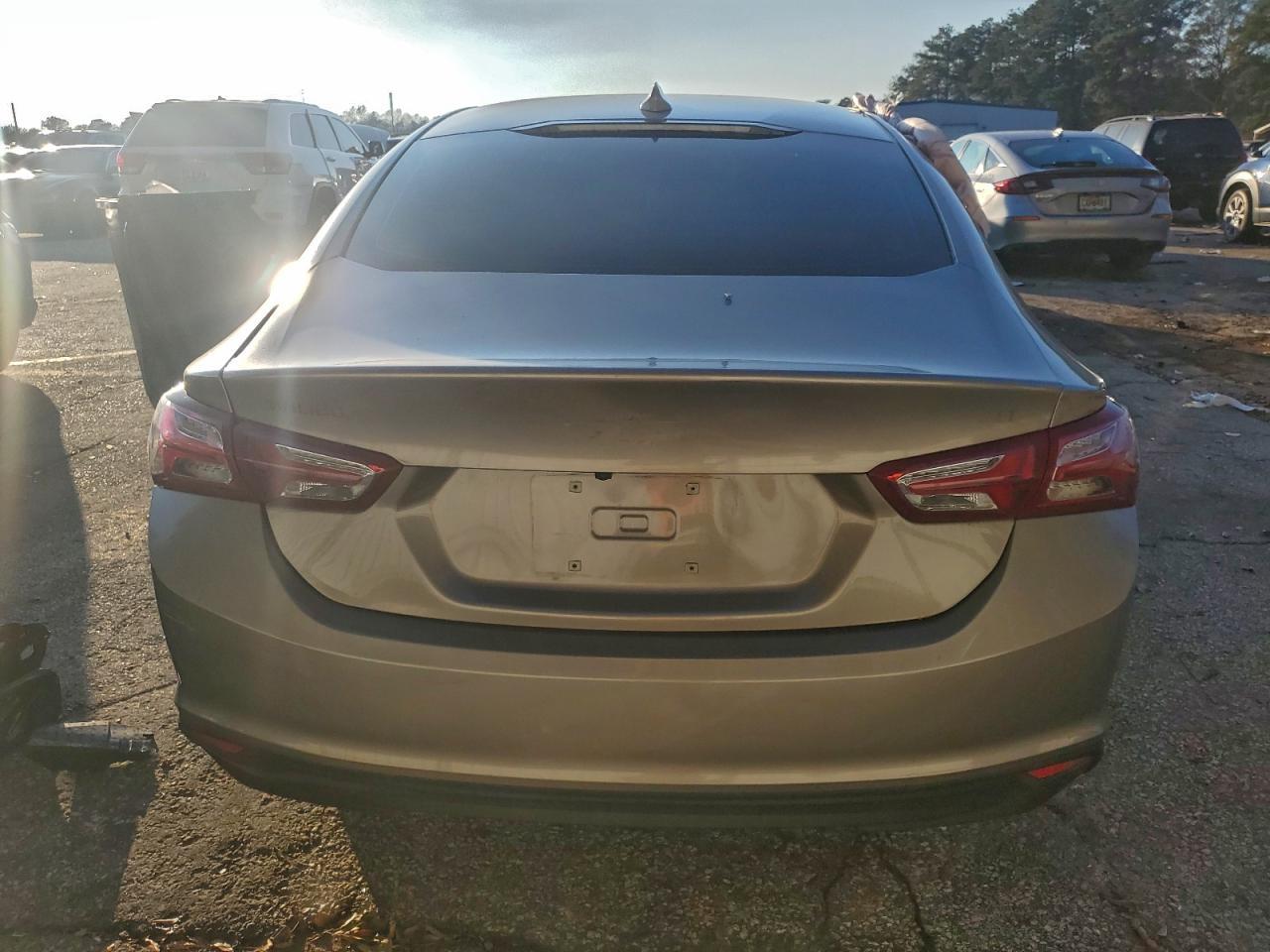 2022 Chevrolet Malibu Lt - Image 6