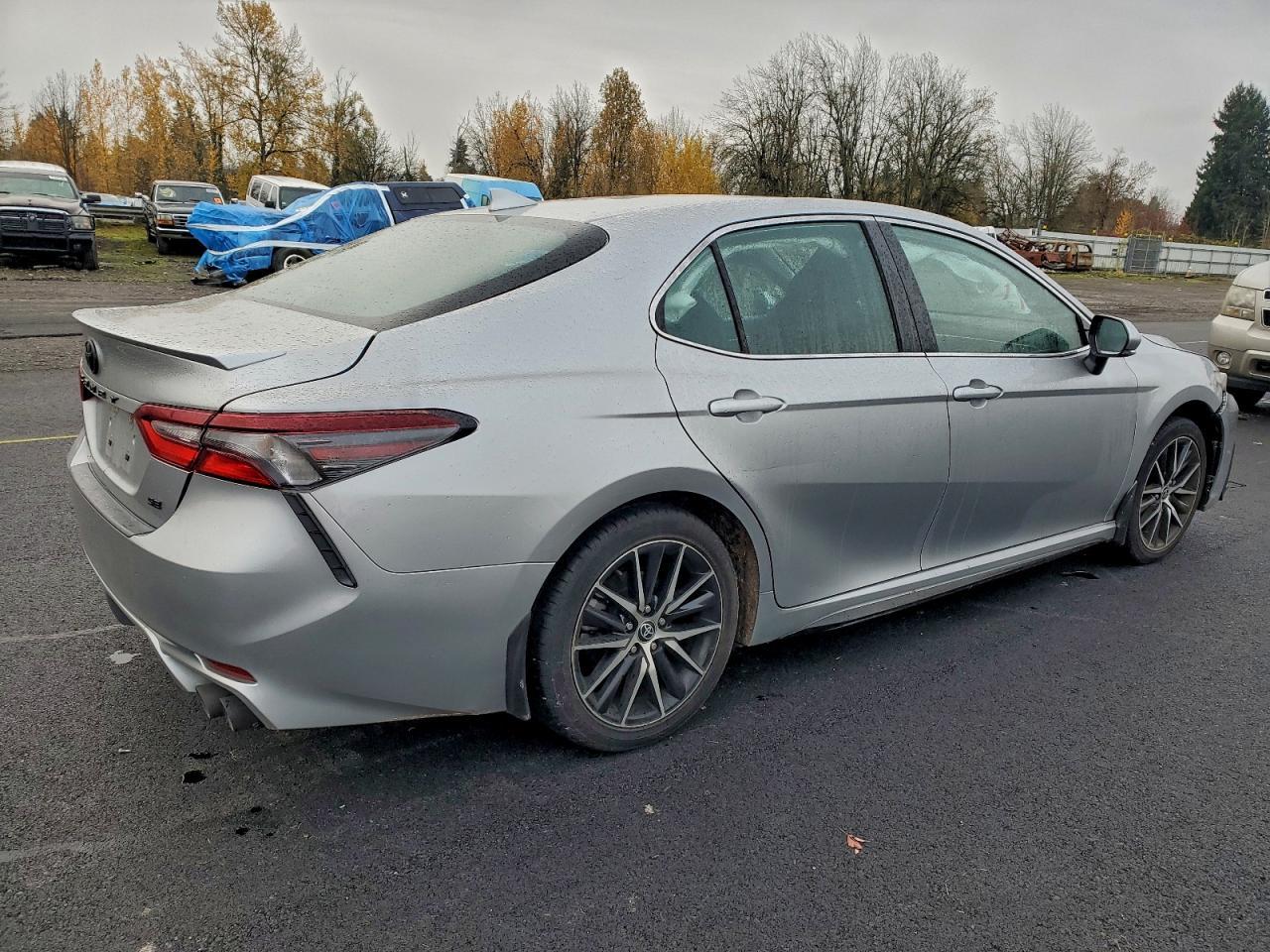 2023 Toyota Camry - Фото 3
