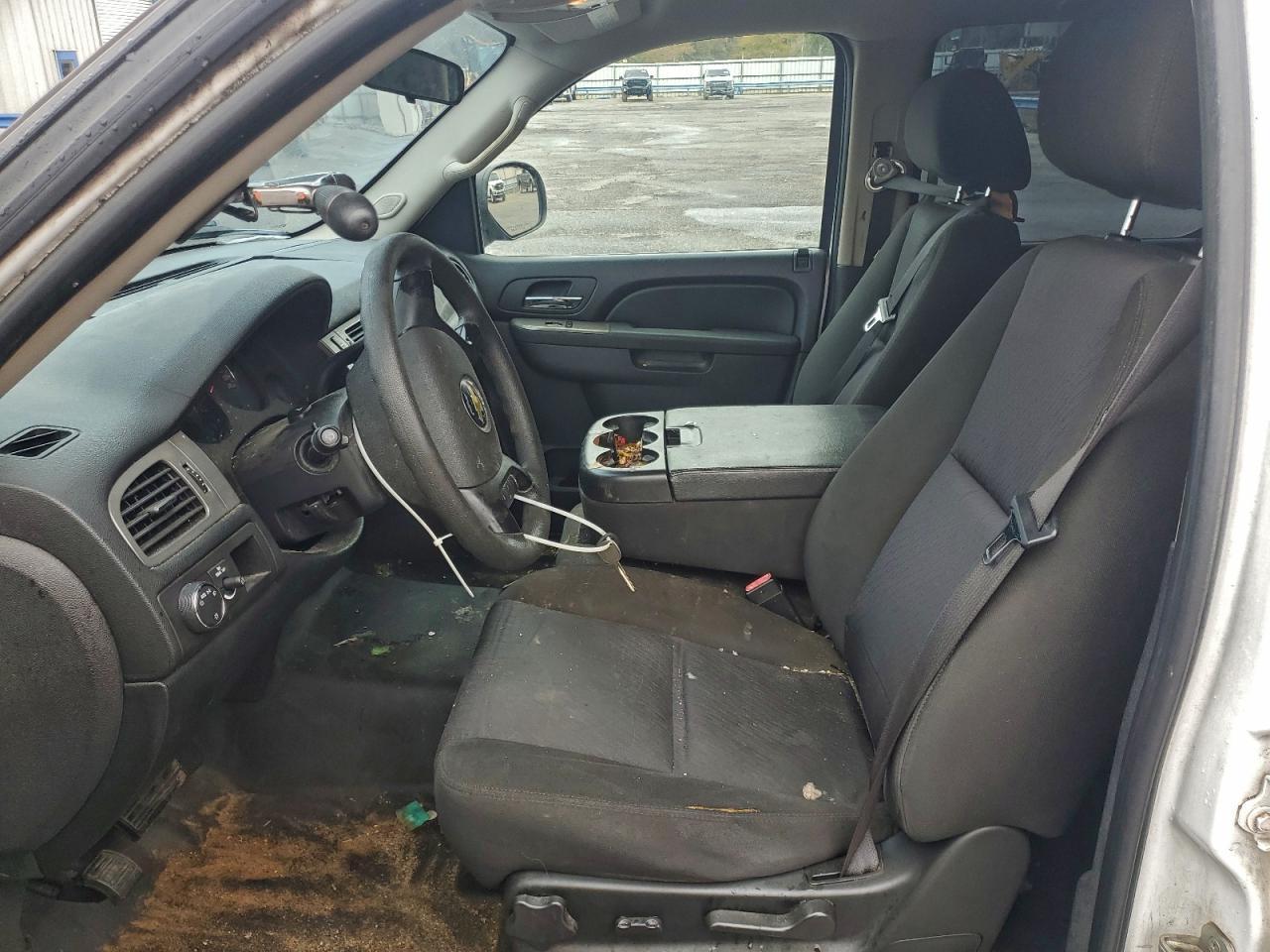 2011 Chevrolet Tahoe Police - Фото 7