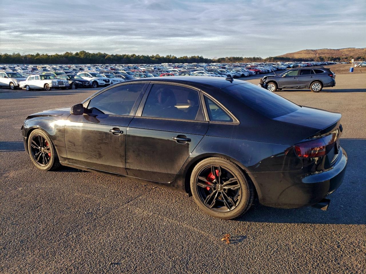 2013 Audi A4 Premium - Фото 2