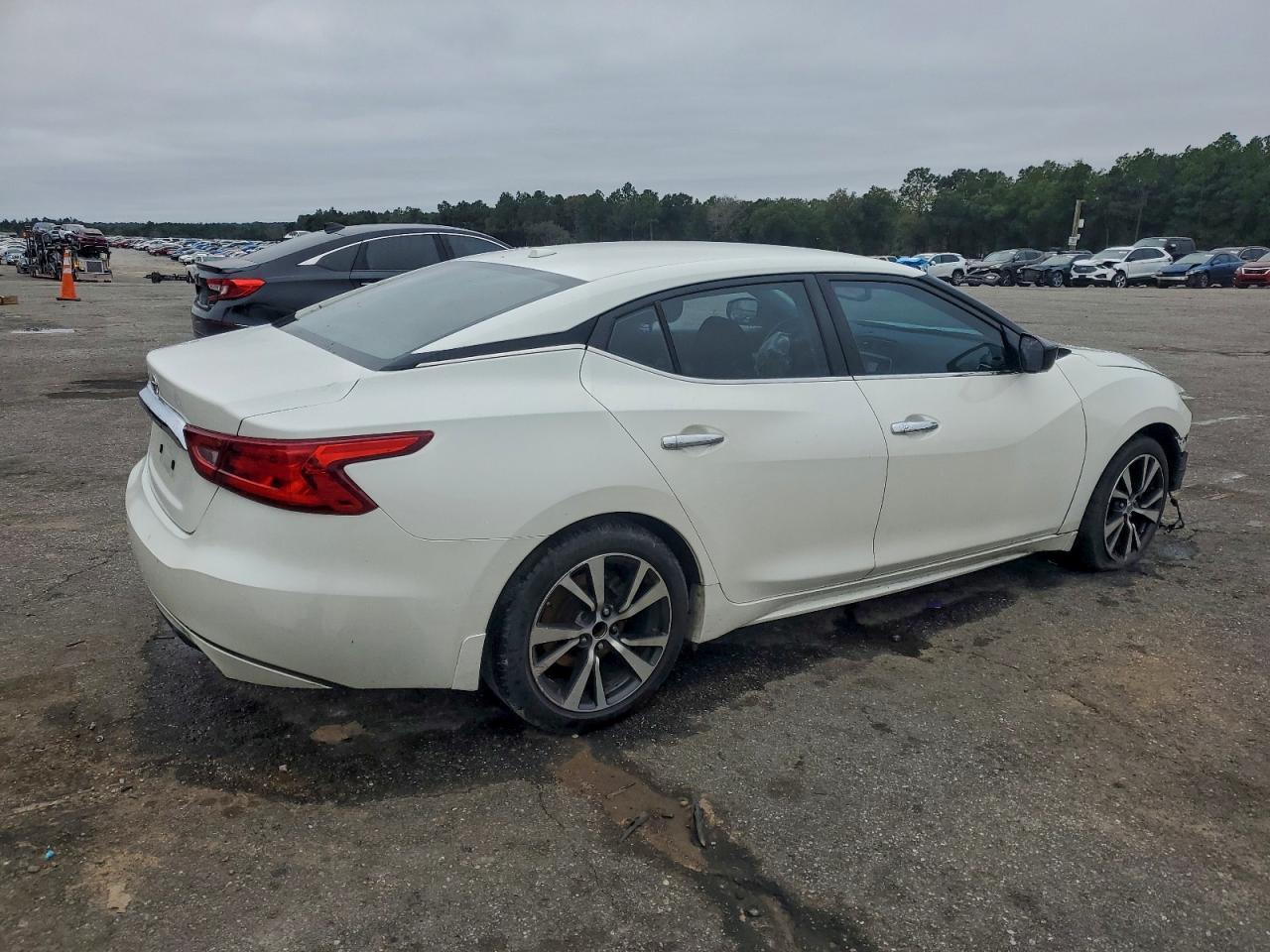 2016 Nissan Maxima 3.5S - Фото 3