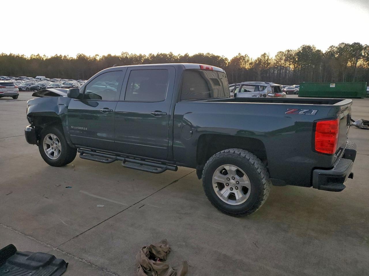 2018 Chevrolet Silverado K1500 Lt - Фото 2