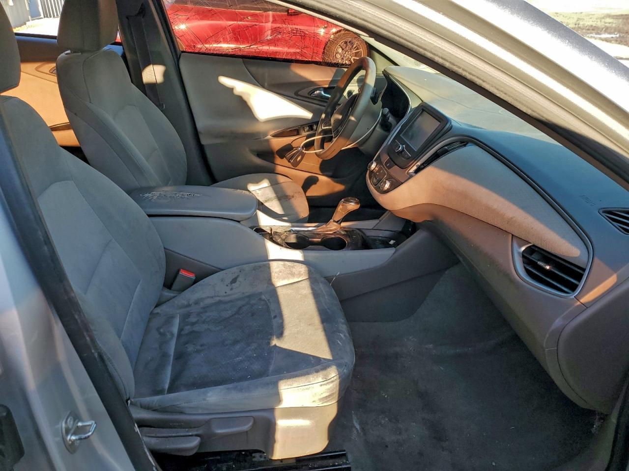 2016 Chevrolet Malibu Ls - Фото 7
