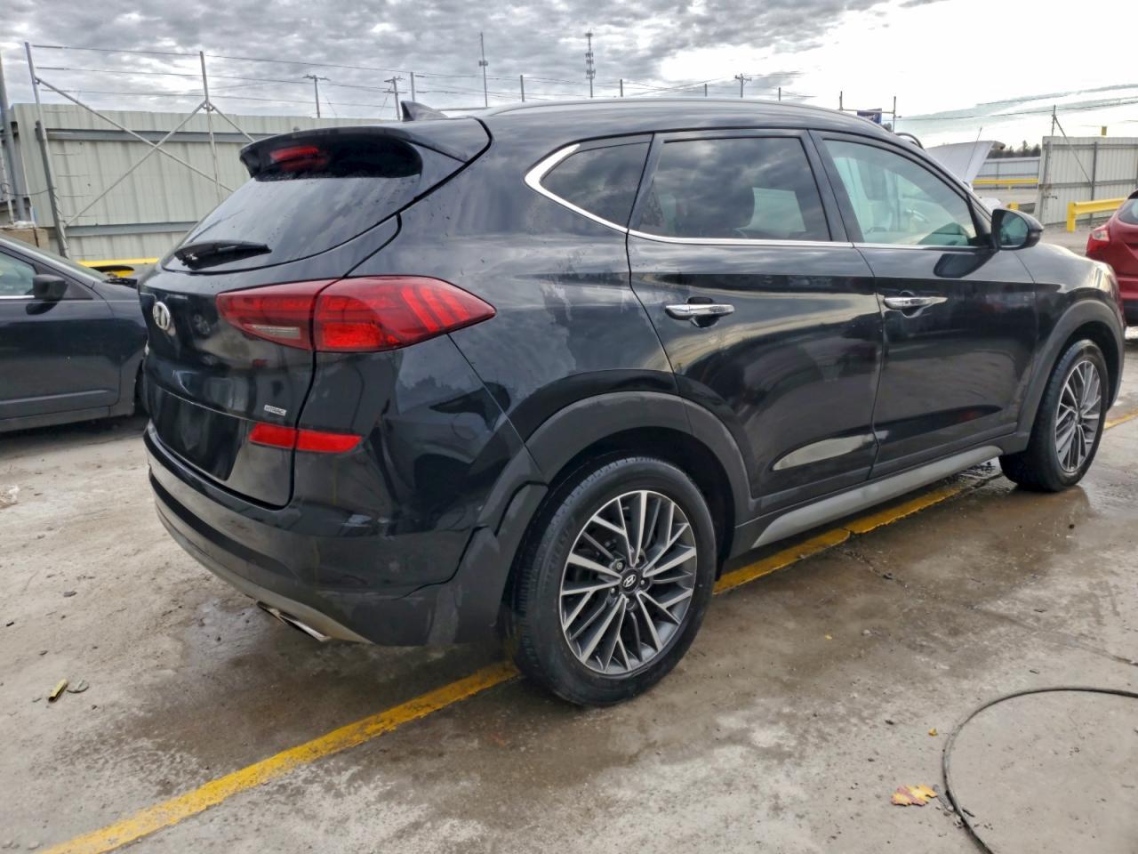 2021 Hyundai Tucson Limited - Фото 3