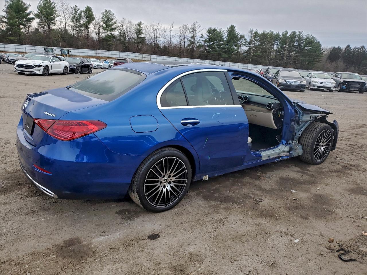 2023 Mercedes-Benz C 300 4Matic - Фото 3