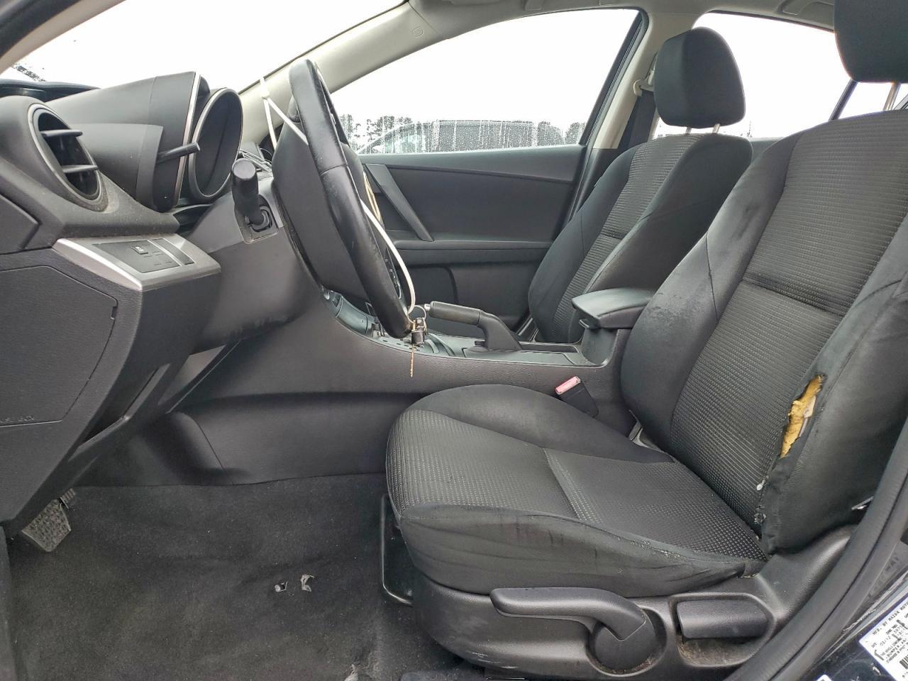 2012 Mazda 3 I - Image 7