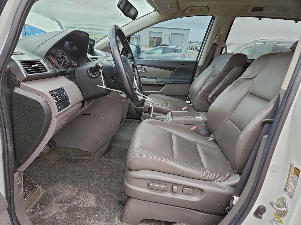2014 Honda Odyssey Exl - Image 7