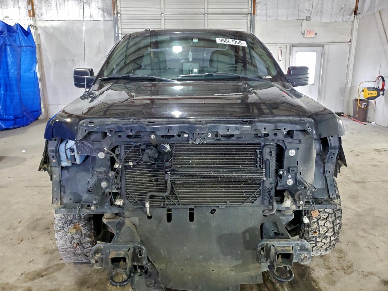 2013 Ford F150 Super Cab - Фото 5