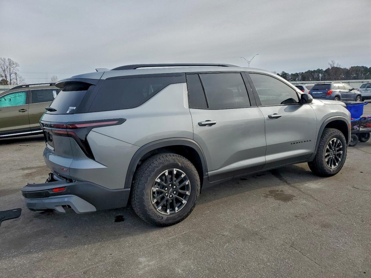 2026 Chevrolet Traverse Z71 - Фото 3