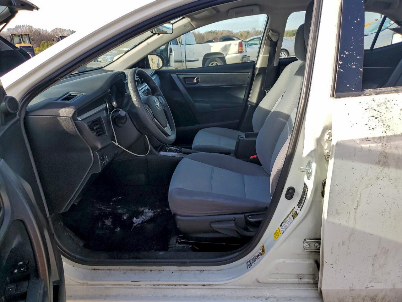 2016 Toyota Corolla L - Фото 7