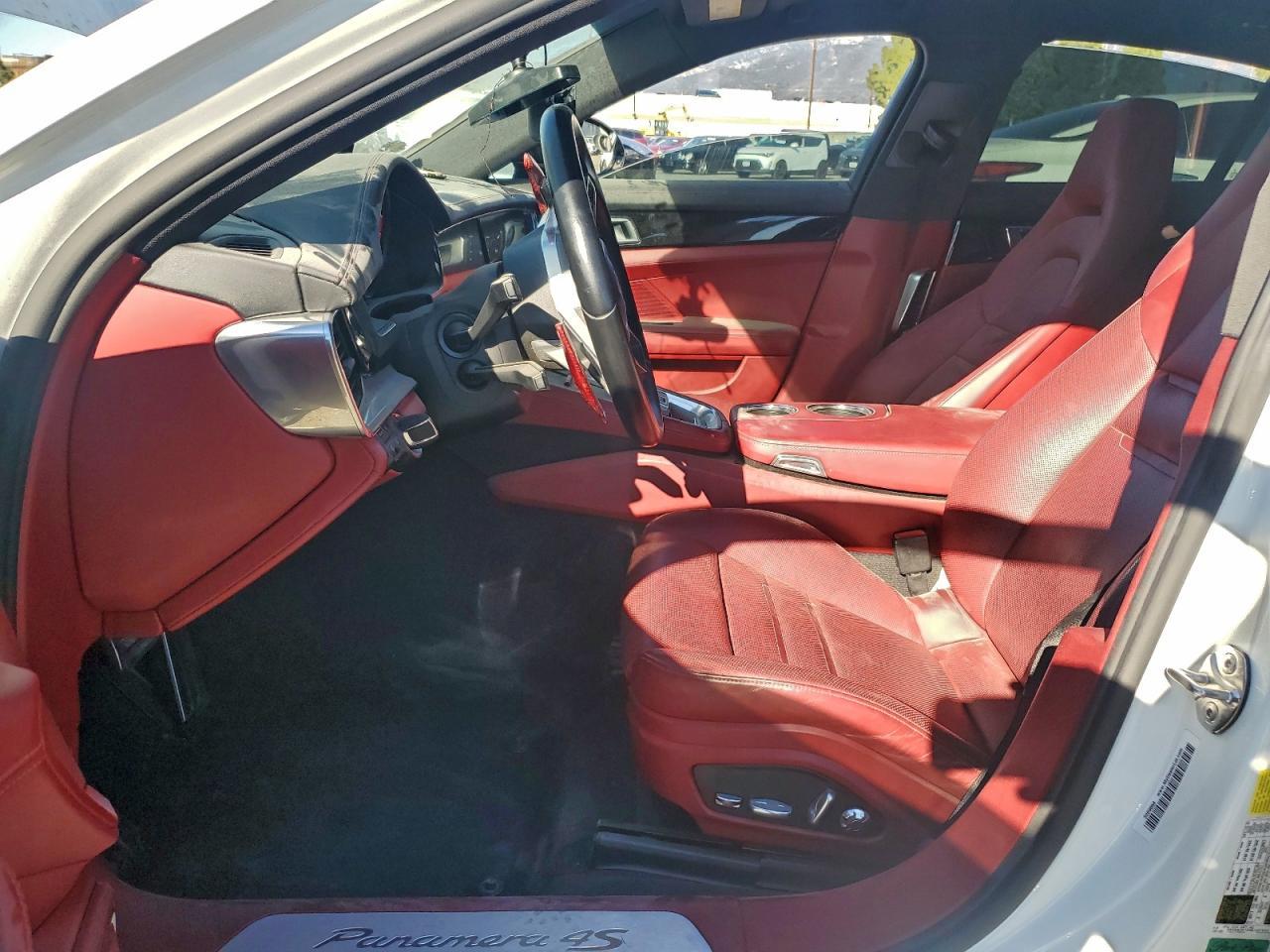 2017 Porsche Panamera - Фото 7