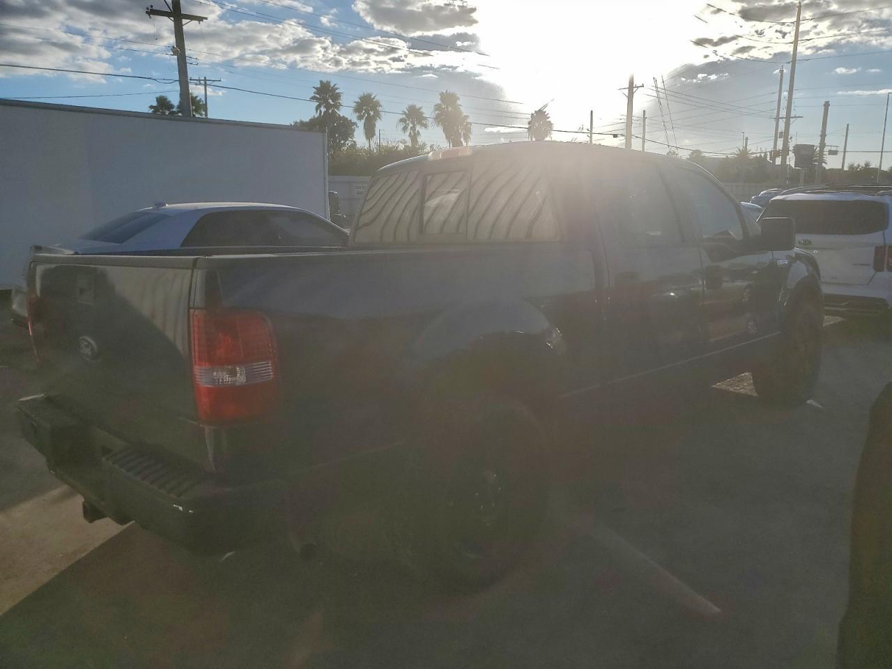 2007 Ford F150 Supercrew - Фото 3