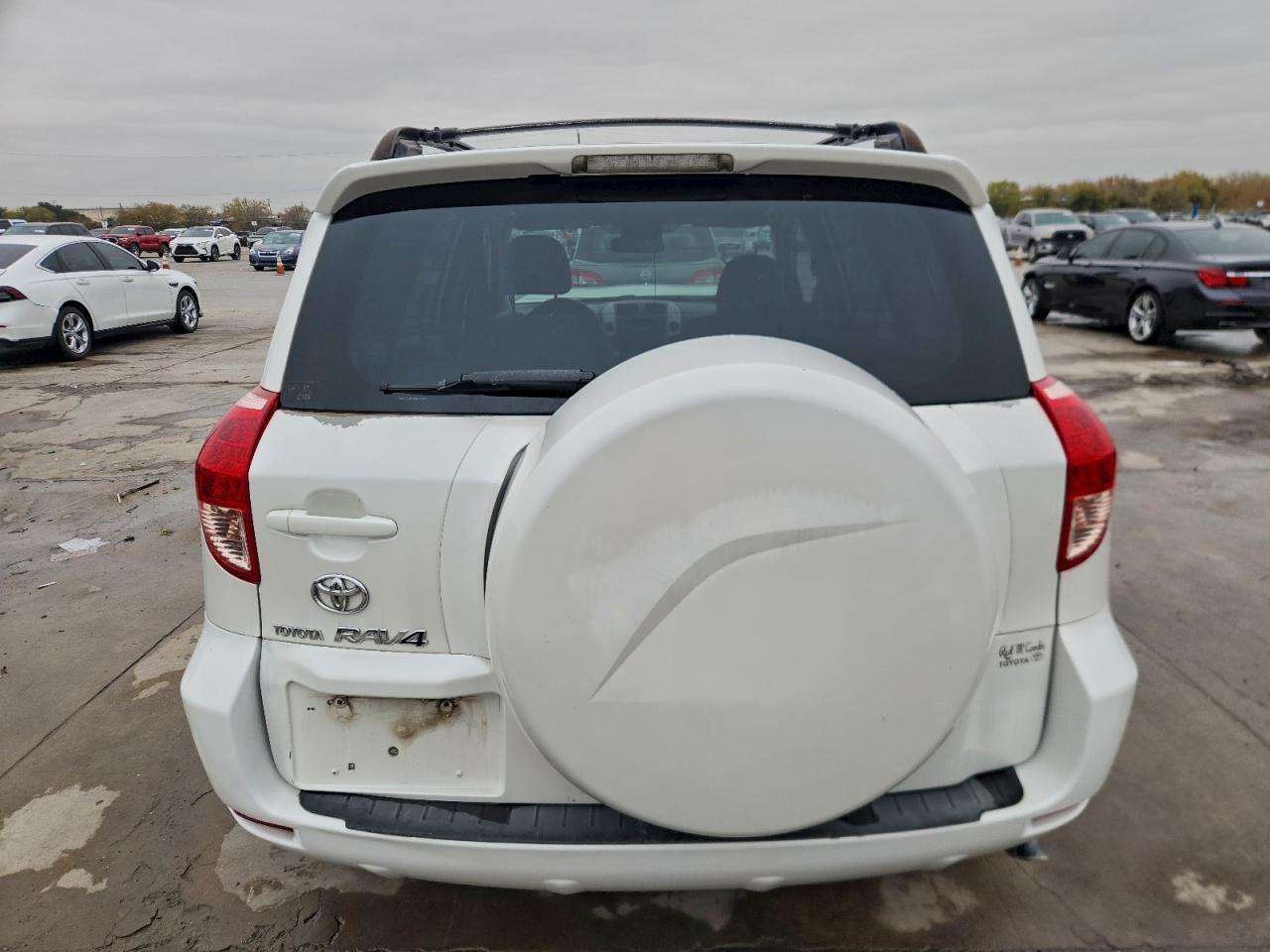2008 Toyota Rav4 Limited - Image 6