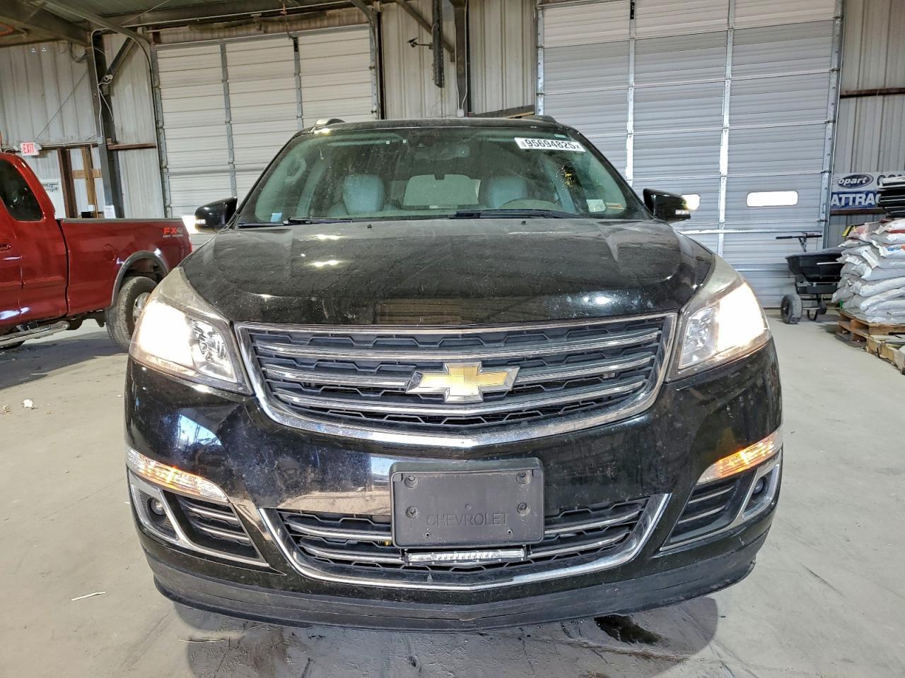 2017 Chevrolet Traverse Premier - Image 5