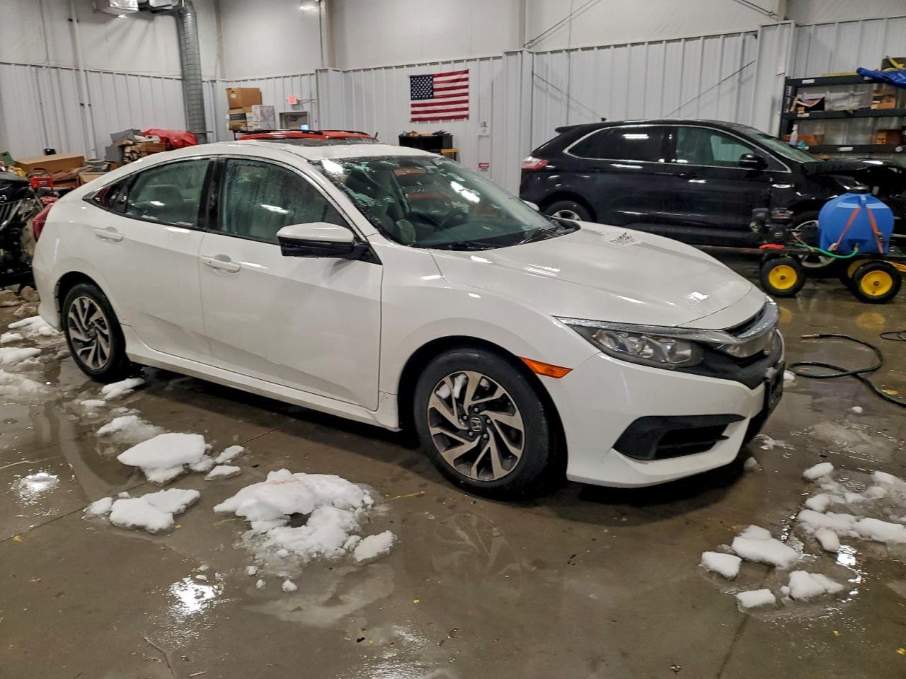 2018 Honda Civic Ex - Image 4